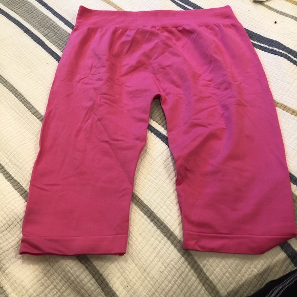 NEW | Emilio Cavallini Pink Cycling Short Size M/L - Picture 3 of 11